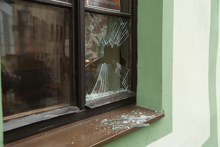 A2B Glass are able to board up broken windows while they are being repaired in Tulse Hill.